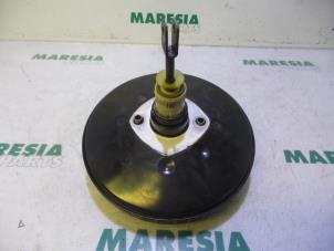 Gebruikte Rembol Renault Scénic II (JM) 1.9 dCi 120 Prijs € 40,00 Margeregeling aangeboden door Maresia Parts