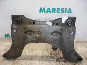 Subframe van een Renault Grand Scénic III (JZ) 1.5 dCi 110 2010