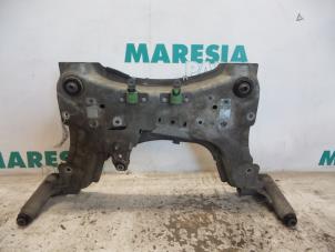 Gebruikte Subframe Renault Grand Scénic III (JZ) 1.5 dCi 110 Prijs € 105,00 Margeregeling aangeboden door Maresia Parts