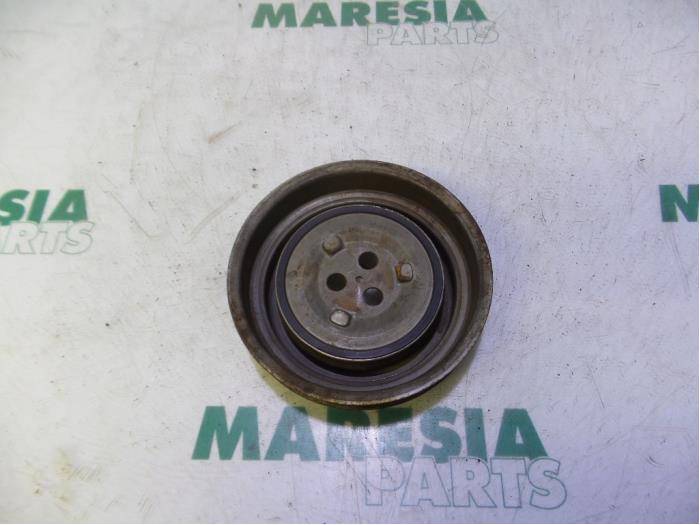 Gebruikte Krukas Poelie Citroen Jumper (U9) 2.2 HDi 100 Euro 4 Prijs € 50,00 Margeregeling aangeboden door Maresia Parts