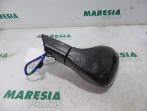 Gebruikte Buitenspiegel rechts Peugeot 308 SW (4E/H) 1.6 16V THP 150 Prijs € 49,99 Margeregeling aangeboden door Maresia Parts
