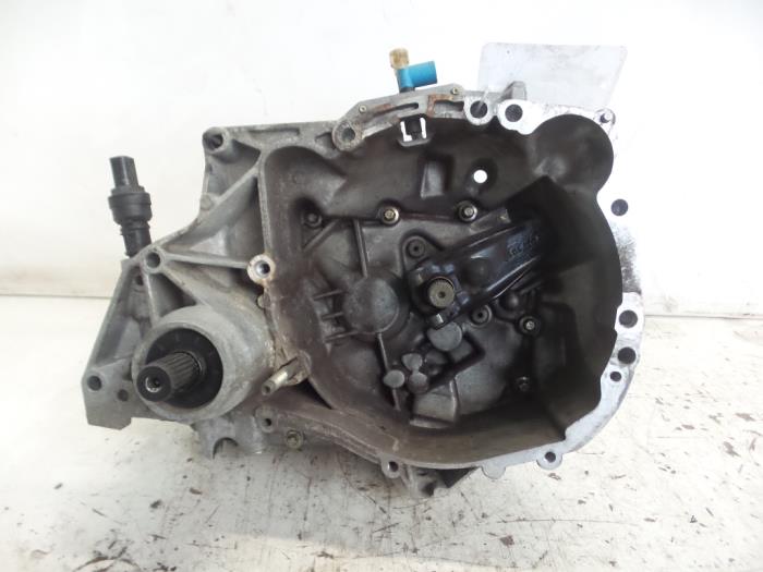 Gebruikte Automaatbak Renault Twingo (C06) 1.2 16V Prijs € 288,75 Margeregeling aangeboden door Maresia Parts