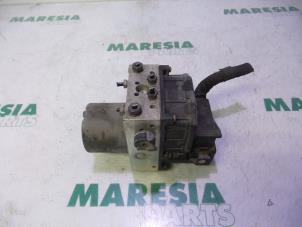 Gebruikte ABS Pomp Alfa Romeo 147 (937) 1.9 JTD 16V Prijs € 49,95 Margeregeling aangeboden door Maresia Parts