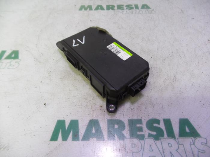 Gebruikte Computer Diversen Fiat Idea (350AX) 1.3 JTD 16V Multijet Prijs € 35,00 Margeregeling aangeboden door Maresia Parts