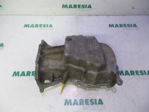 Gebruikte Carterpan Renault Scénic I (JA) 1.6 16V Prijs € 30,00 Margeregeling aangeboden door Maresia Parts