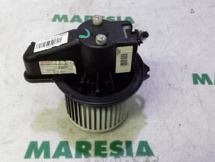 Gebruikte Chaufage Ventilatiemotor Fiat 500 (312) 1.2 69 Prijs € 25,00 Margeregeling aangeboden door Maresia Parts