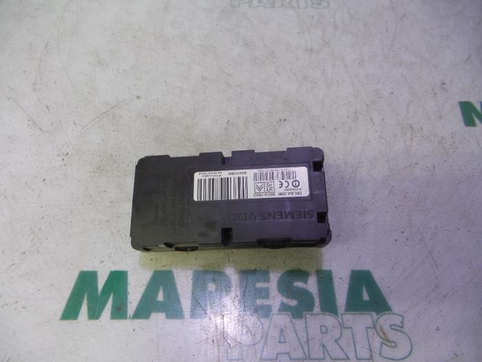Gebruikte Computer Diversen Citroen C5 III Berline (RD) 3.0 HDiF V6 24V Prijs € 65,00 Margeregeling aangeboden door Maresia Parts