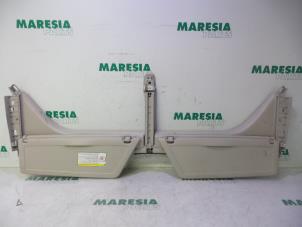 Gebruikte Zonneklep Citroen C4 Grand Picasso (UA) 2.0 HDiF 16V 135 Prijs € 105,00 Margeregeling aangeboden door Maresia Parts