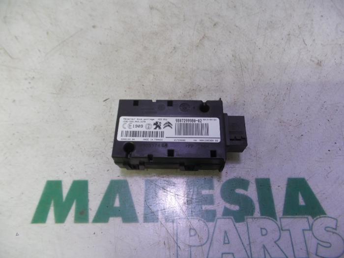 Gebruikte Computer Diversen Peugeot Partner Tepee (7A/B/C/D/E/F/G/J/P/S) 1.6 HDI 90 Prijs € 60,00 Margeregeling aangeboden door Maresia Parts