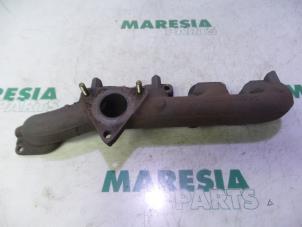 Gebruikte Uitlaatspruitstuk Peugeot Boxer (U9) 2.2 HDi 120 Euro 4 Prijs € 127,05 Inclusief btw aangeboden door Maresia Parts