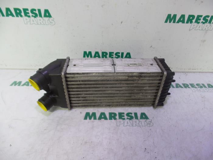 Gebruikte Intercooler Peugeot Partner 1.6 HDI 75 Prijs € 30,25 Inclusief btw aangeboden door Maresia Parts