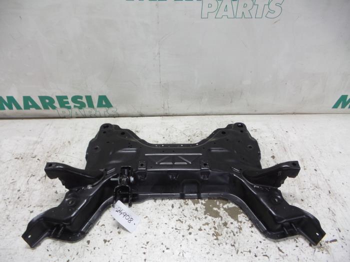 Gebruikte Subframe Peugeot Partner Tepee (7A/B/C/D/E/F/G/J/P/S) 1.6 HDI 90 16V Phase 1 Prijs € 60,50 Inclusief btw aangeboden door Maresia Parts