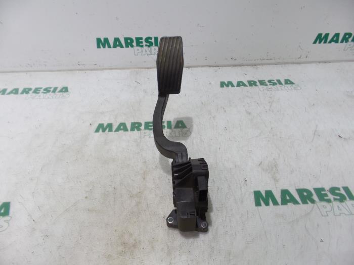 Gebruikte Sensor Gaspedaalpositie Fiat Punto Evo (199) 1.3 JTD Multijet 90 16V Euro 4 Prijs € 15,00 Margeregeling aangeboden door Maresia Parts