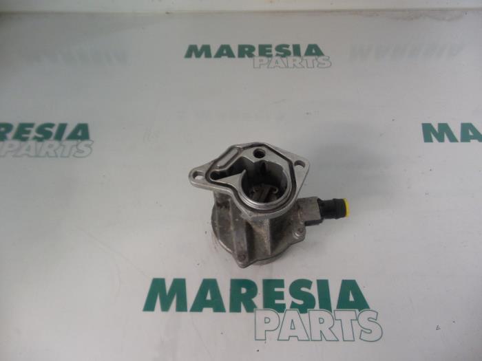 Gebruikte Videpomp (Diesel) Renault Kangoo Express (FC) 1.9 D 65 Prijs € 30,19 Inclusief btw aangeboden door Maresia Parts