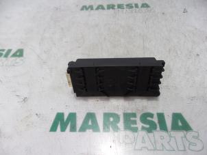 Gebruikte Computer Diversen Peugeot 407 (6C/J) 2.0 HDiF 16V Prijs € 75,00 Margeregeling aangeboden door Maresia Parts