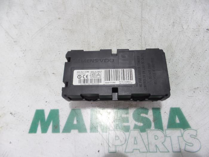 Gebruikte Computer Diversen Peugeot 407 (6C/J) 2.0 HDiF 16V Prijs € 75,00 Margeregeling aangeboden door Maresia Parts