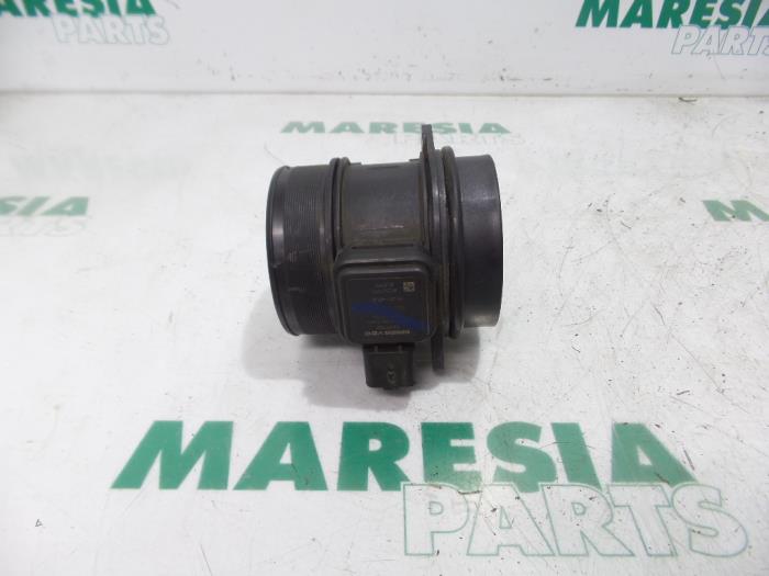 Gebruikte Luchtregelklep Peugeot 407 (6C/J) 2.0 HDiF 16V Prijs € 35,00 Margeregeling aangeboden door Maresia Parts