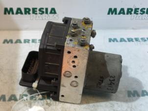 Gebruikte ABS Pomp Fiat Stilo (192A/B) 1.2 16V 3-Drs. Prijs € 75,00 Margeregeling aangeboden door Maresia Parts