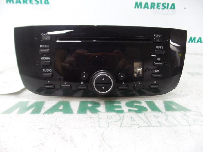 FIAT Punto 3 generation (2005-2020) Music Player Without GPS 735597878 19435515