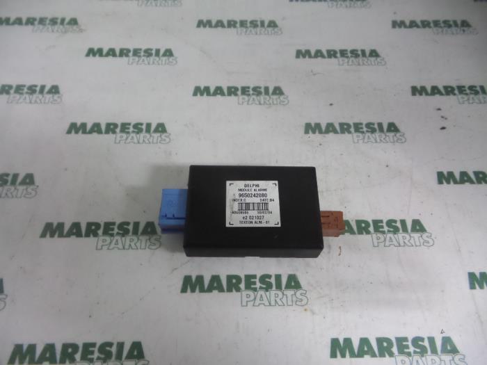 Computer Diversen van een Peugeot 307 CC (3B) 2.0 16V 2004