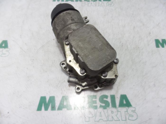 Gebruikte Oliefilterhouder Citroen Berlingo Cinqspace, Multispace 1.6 Hdi 16V 90 Prijs € 45,00 Margeregeling aangeboden door Maresia Parts