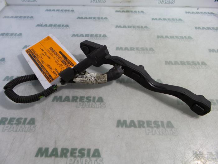 Gebruikte Sensor (overige) Citroen C6 (TD) 2.7 HDiF V6 24V Prijs € 50,00 Margeregeling aangeboden door Maresia Parts