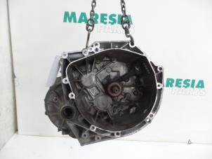 Gebruikte Versnellingsbak Citroen C4 Berline (NC) 1.6 Hdi Prijs € 472,50 Margeregeling aangeboden door Maresia Parts