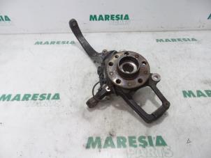 Gebruikte Asschenkel rechts-voor Alfa Romeo 159 (939AX) 1.9 JTDm Prijs € 39,99 Margeregeling aangeboden door Maresia Parts