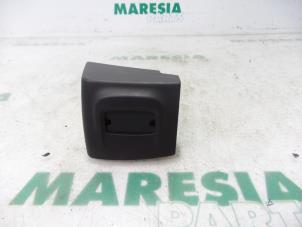 Gebruikte Kaartlezer (slot) Citroen DS5 (KD/KF) 1.6 HDiF 16V Prijs € 105,00 Margeregeling aangeboden door Maresia Parts
