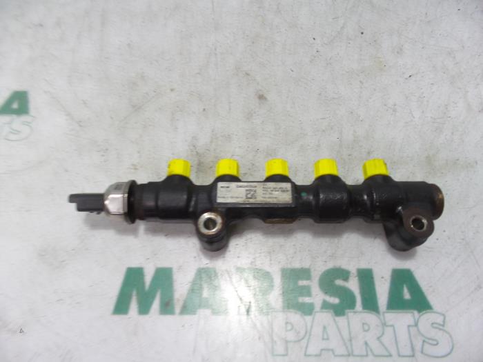 Gebruikte Verstuiver brug Peugeot Expert (G9) 1.6 HDi 90 Prijs € 36,30 Inclusief btw aangeboden door Maresia Parts
