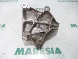 Gebruikte Motorsteun Citroen Xsara Picasso (CH) 1.8 16V Prijs € 40,00 Margeregeling aangeboden door Maresia Parts