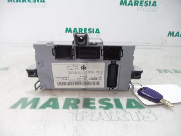 Gebruikte Computer Diversen Fiat Punto II (188) 1.2 60 S 3-Drs. Prijs € 105,00 Margeregeling aangeboden door Maresia Parts