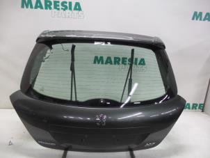 Gebruikte Achterklep Peugeot 207/207+ (WA/WC/WM) 1.6 16V VTi Prijs € 105,00 Margeregeling aangeboden door Maresia Parts