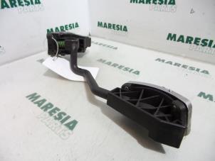 Gebruikte Sensor Gaspedaalpositie Alfa Romeo 156 Sportwagon (932) 1.9 JTD 16V Prijs € 50,00 Margeregeling aangeboden door Maresia Parts