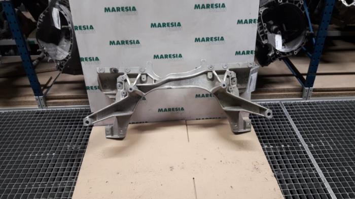 Gebruikte Subframe Alfa Romeo 156 Sportwagon (932) 1.9 JTD 16V Prijs € 183,75 Margeregeling aangeboden door Maresia Parts