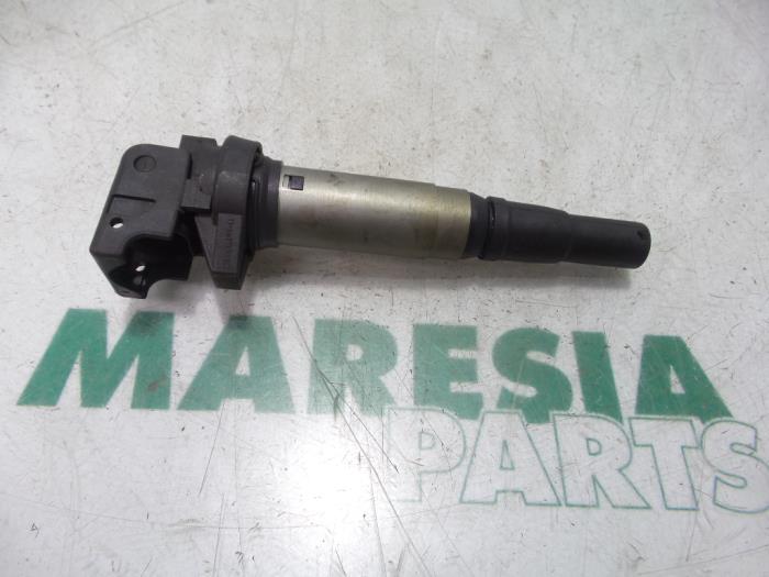 Gebruikte Bobine Peugeot 308 (L3/L8/LB/LH/LP) 1.6 16V THP Prijs € 9,99 Margeregeling aangeboden door Maresia Parts