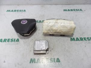 Gebruikte Airbag Set + Module Fiat Grande Punto (199) 1.2 Prijs € 210,00 Margeregeling aangeboden door Maresia Parts