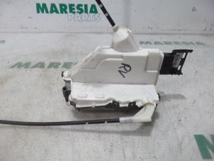 Gebruikte Deurslot Mechaniek 2Deurs rechts Citroen DS3 (SA) 1.6 e-HDi Prijs € 19,90 Margeregeling aangeboden door Maresia Parts