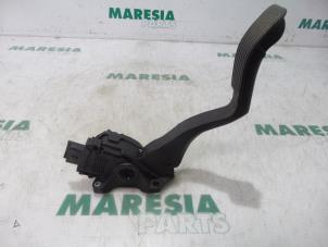 Gebruikte Gaspedaalpositie Sensor Peugeot 208 I (CA/CC/CK/CL) 1.2 Vti 12V PureTech 82 Prijs € 20,00 Margeregeling aangeboden door Maresia Parts