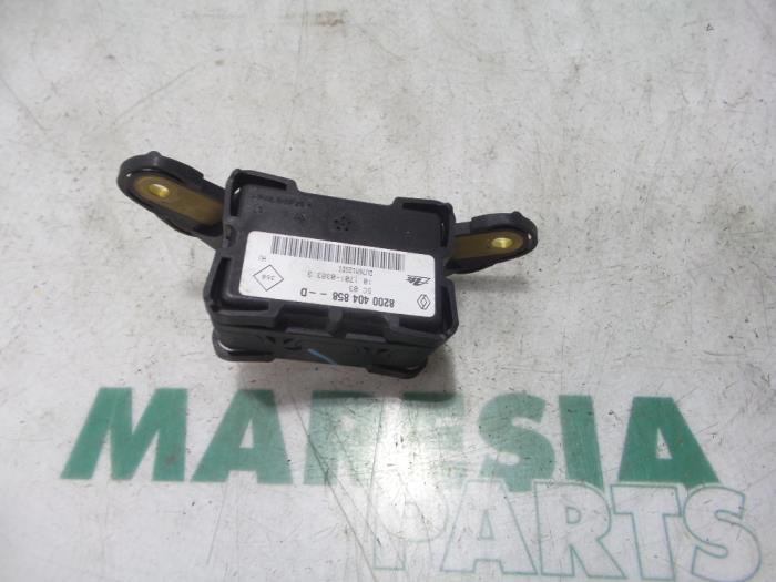 Gebruikte Esp computer Renault Espace (JK) 3.5 V6 24V Phase I Prijs € 105,00 Margeregeling aangeboden door Maresia Parts