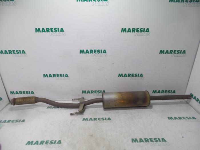 Gebruikte Uitlaat Middendemper Peugeot 2008 (CU) 1.2 Vti 12V PureTech 82 Prijs € 84,99 Margeregeling aangeboden door Maresia Parts