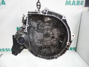 Gebruikte Versnellingsbak Peugeot 208 I (CA/CC/CK/CL) 1.0 Vti 12V PureTech Prijs € 472,50 Margeregeling aangeboden door Maresia Parts