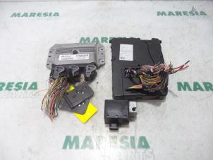 Gebruikte Computer Motormanagement Renault Megane II (BM/CM) 1.6 16V Prijs € 324,99 Margeregeling aangeboden door Maresia Parts