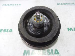 Gebruikte Rembol Peugeot 3008 I (0U/HU) 1.6 HDiF 16V Prijs € 44,95 Margeregeling aangeboden door Maresia Parts