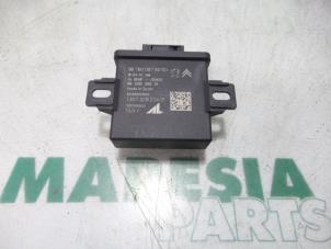 Gebruikte Computer Diversen Peugeot 3008 I (0U/HU) 1.6 HDiF 16V Prijs € 50,00 Margeregeling aangeboden door Maresia Parts