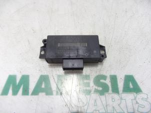 Gebruikte Module PDC Renault Megane III Grandtour (KZ) 1.5 dCi 110 Prijs € 75,00 Margeregeling aangeboden door Maresia Parts