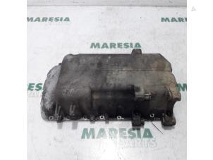 Gebruikte Carterpan Peugeot 307 SW (3H) 2.0 HDi 110 FAP Prijs € 75,00 Margeregeling aangeboden door Maresia Parts