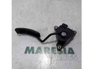 Gebruikte Gaspedaalpositie Sensor Renault Kangoo Express (FW) 1.5 dCi 90 FAP Prijs € 60,50 Inclusief btw aangeboden door Maresia Parts