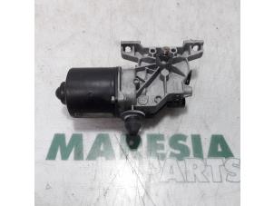 Gebruikte Ruitenwissermotor voor Fiat Bravo (198A) 1.4 16V Prijs € 30,00 Margeregeling aangeboden door Maresia Parts