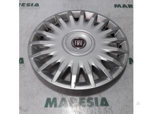 Gebruikte Wieldop Fiat Bravo (198A) 1.4 16V Prijs € 15,00 Margeregeling aangeboden door Maresia Parts